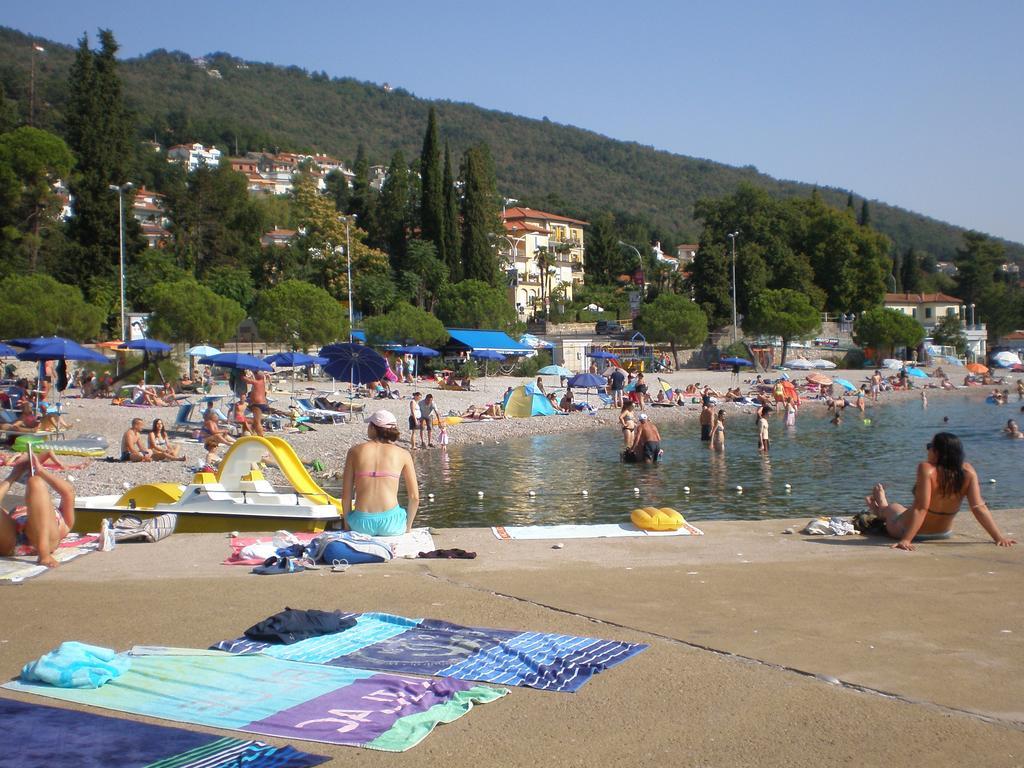 Tivoli Apartment Ičići エクステリア 写真